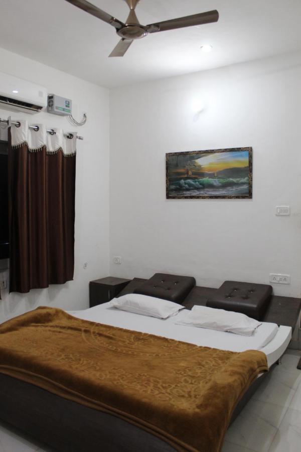 Sunset Backpackers Hostel Orchha Zewnętrze zdjęcie