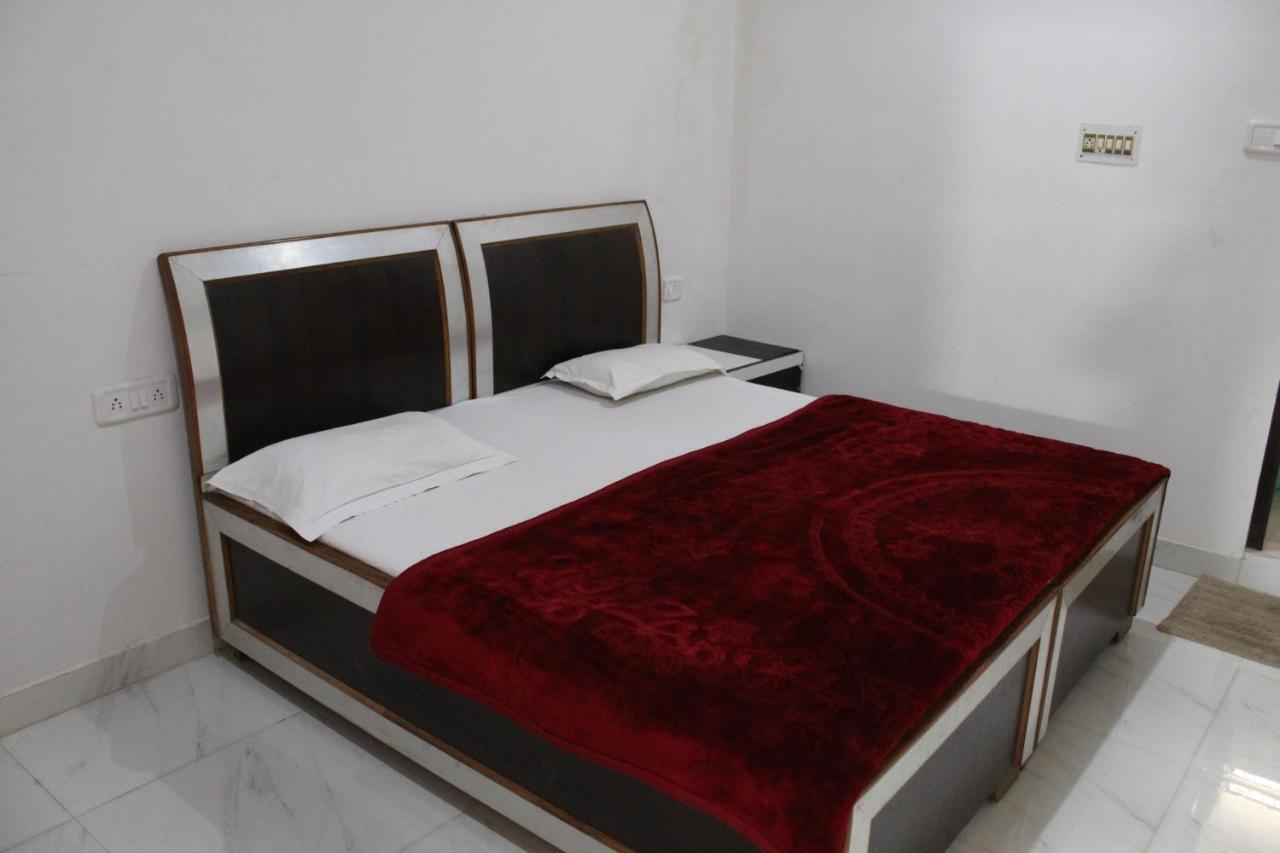 Sunset Backpackers Hostel Orchha Zewnętrze zdjęcie