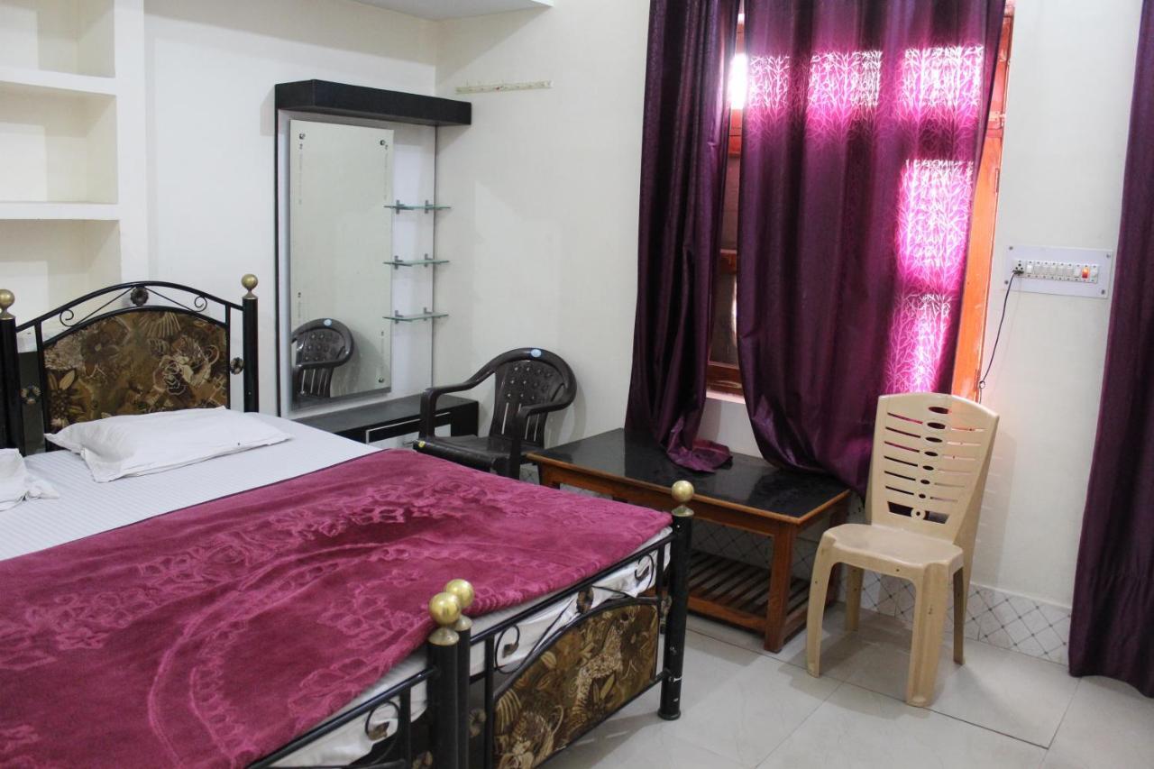 Sunset Backpackers Hostel Orchha Zewnętrze zdjęcie